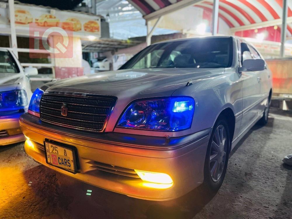 تويوتا كراون